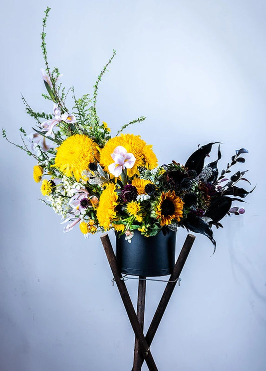 Stand For Hong Kong 太陽花開張花籃 |Flower Actually