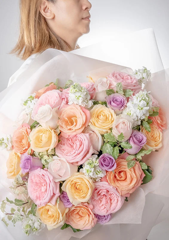 Rose Garden Flower Bouquet